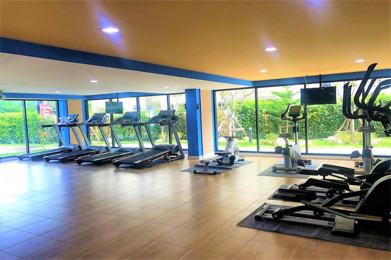 Hin Nam & Maysa - Happy Rent * Hua Hin