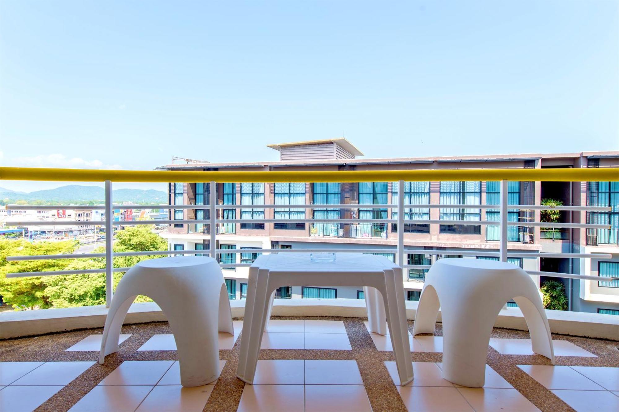 Hin Nam & Maysa - Happy Rent Apartment *