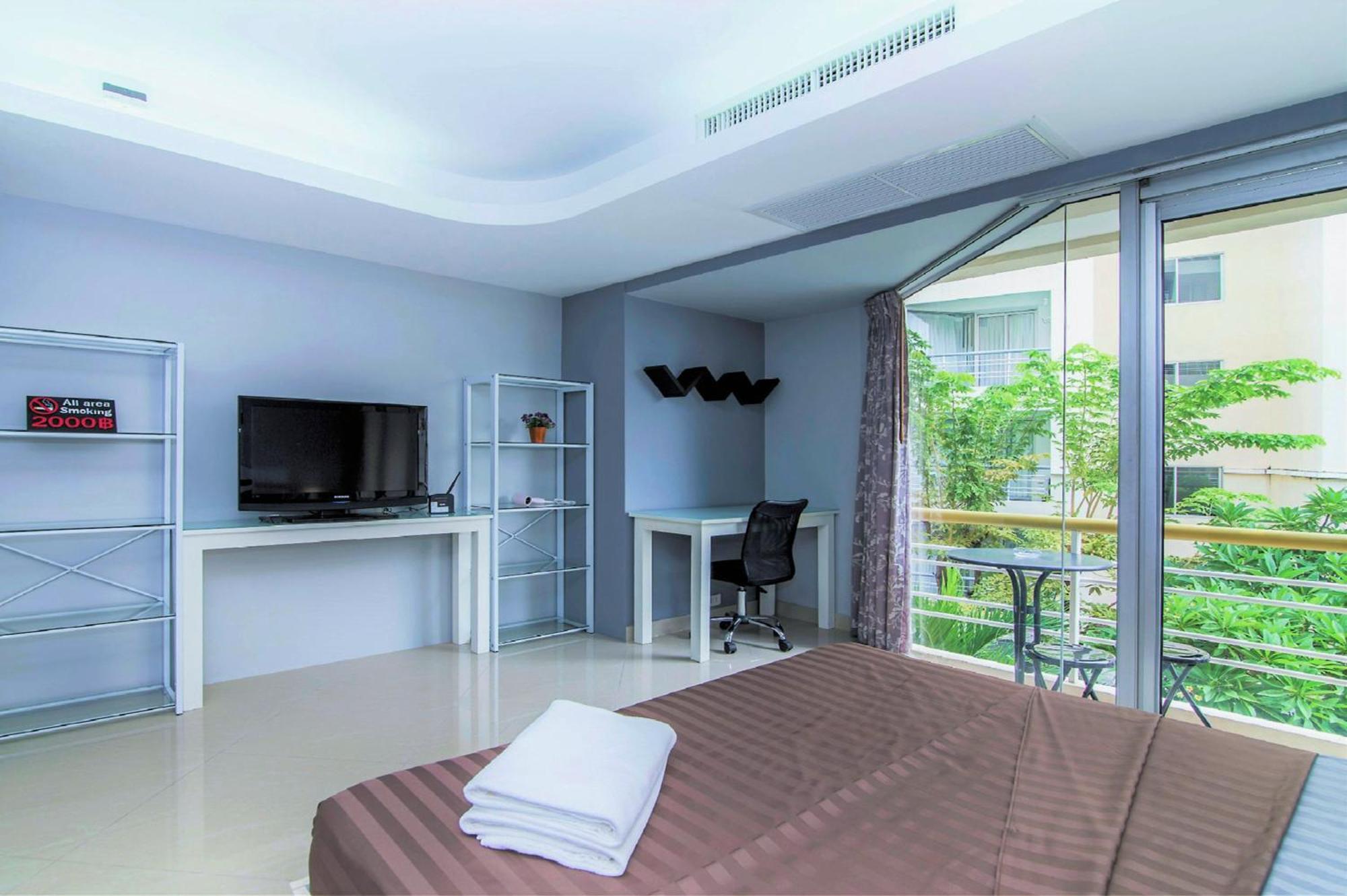 Hin Nam & Maysa - Happy Rent Apartment